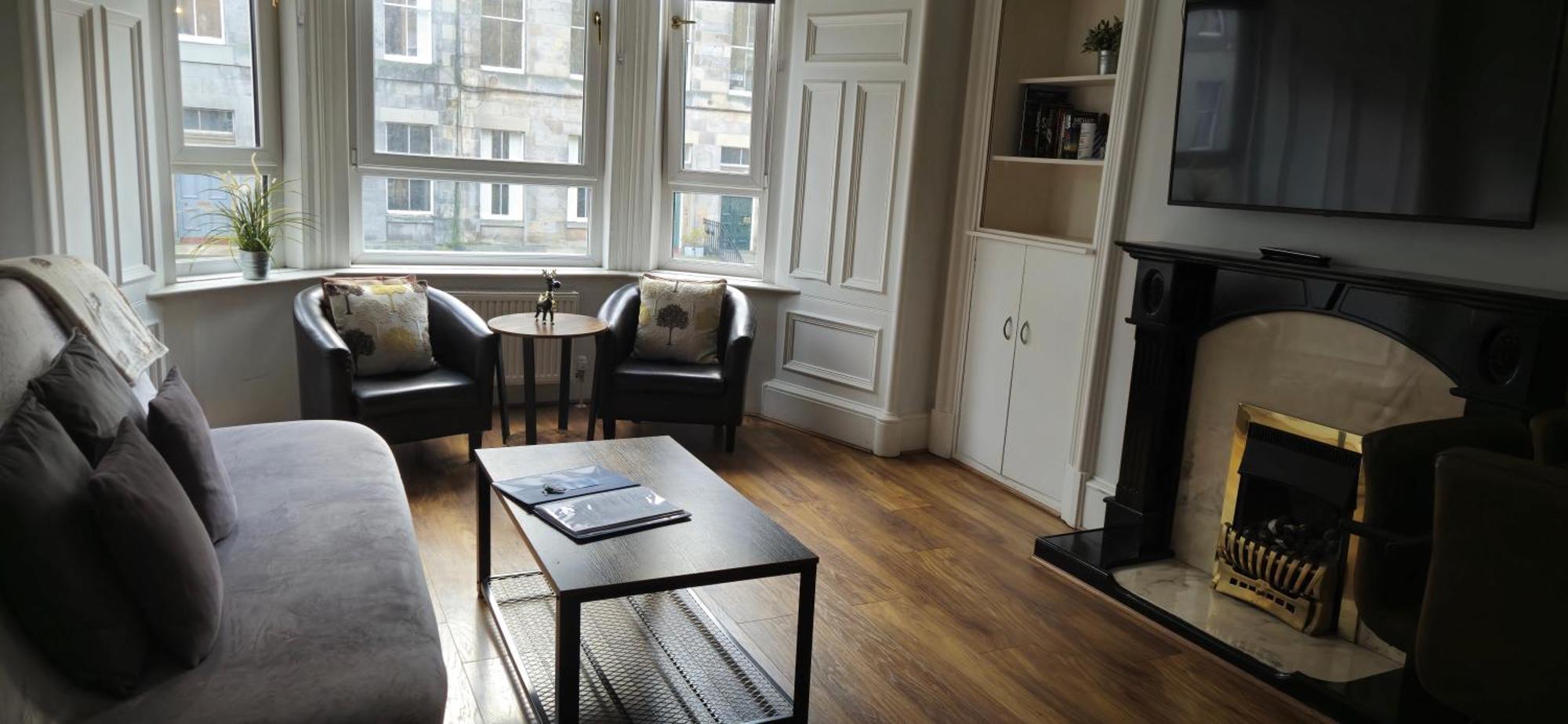 Montgomery Central Apartment เอดินบะระ ภายนอก รูปภาพ
