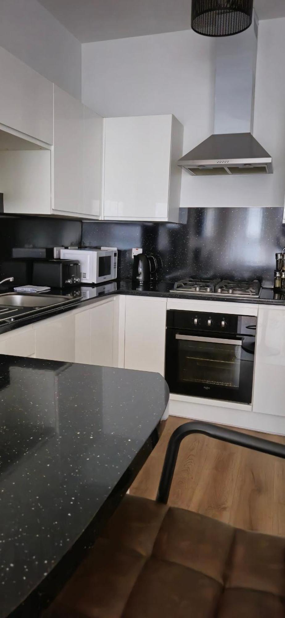 Montgomery Central Apartment เอดินบะระ ภายนอก รูปภาพ